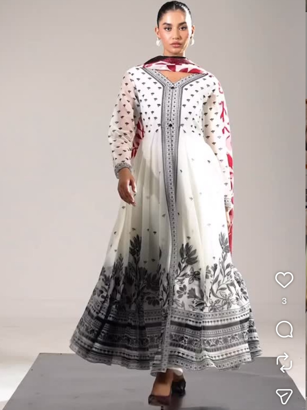 Lulu's White Maxi Dress with Black Print